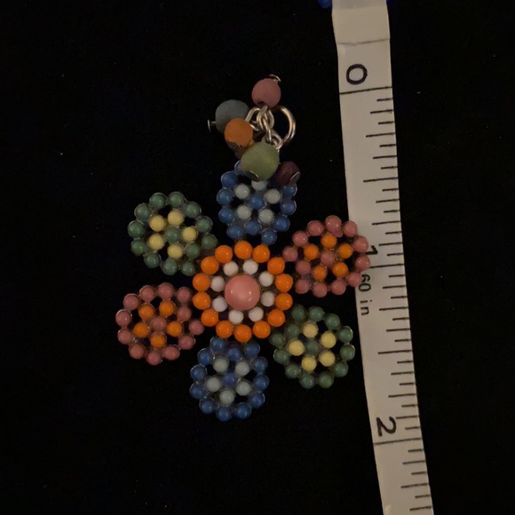 Boho Beaded Flower Pendant - Picture 6 of 6